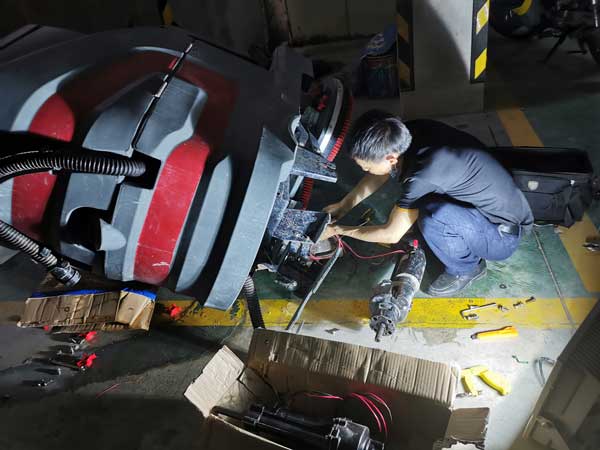 洗地機(jī)無(wú)法將污水吸干凈怎么辦